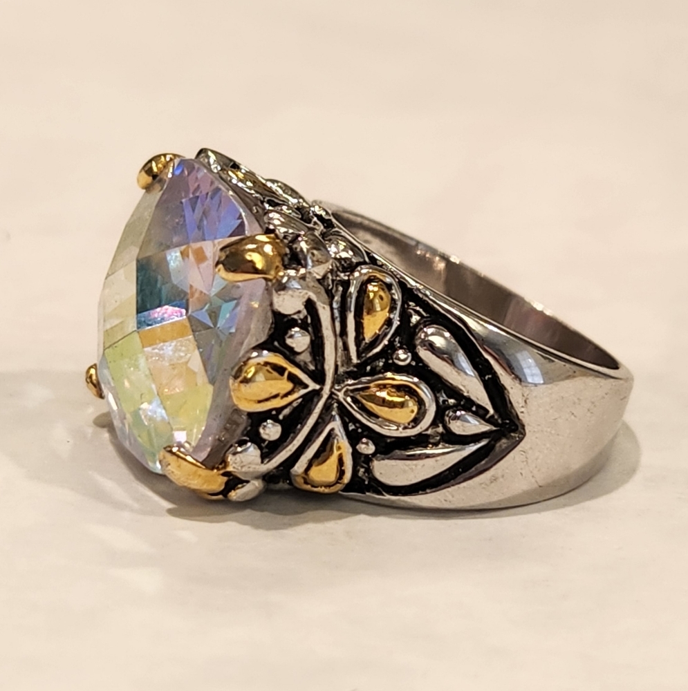 Vintage Ring - Picture 8 of 9